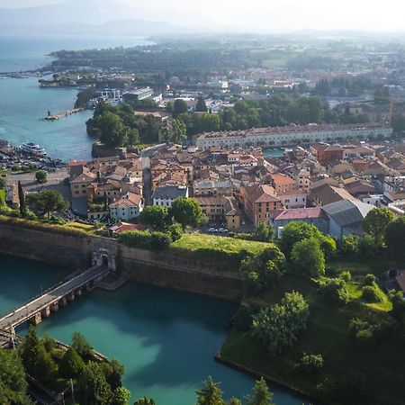 Residenza Porta Brescia Villa Peschiera del Garda Exteriör bild