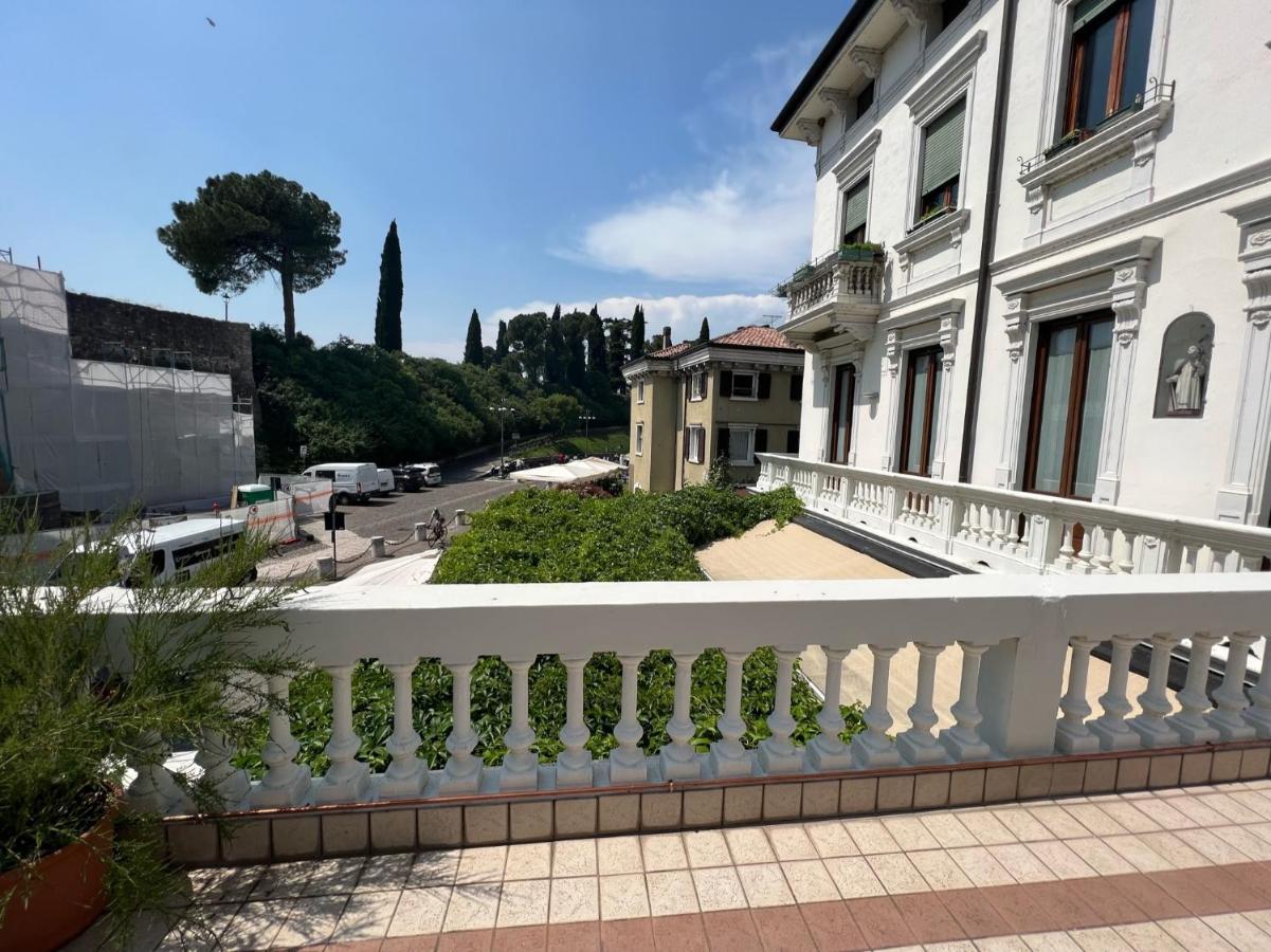 Residenza Porta Brescia Villa Peschiera del Garda Exteriör bild