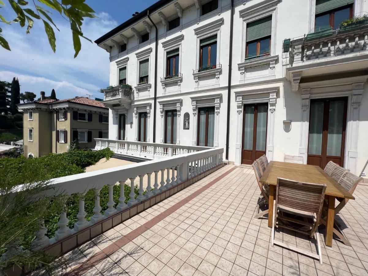 Residenza Porta Brescia Villa Peschiera del Garda Exteriör bild