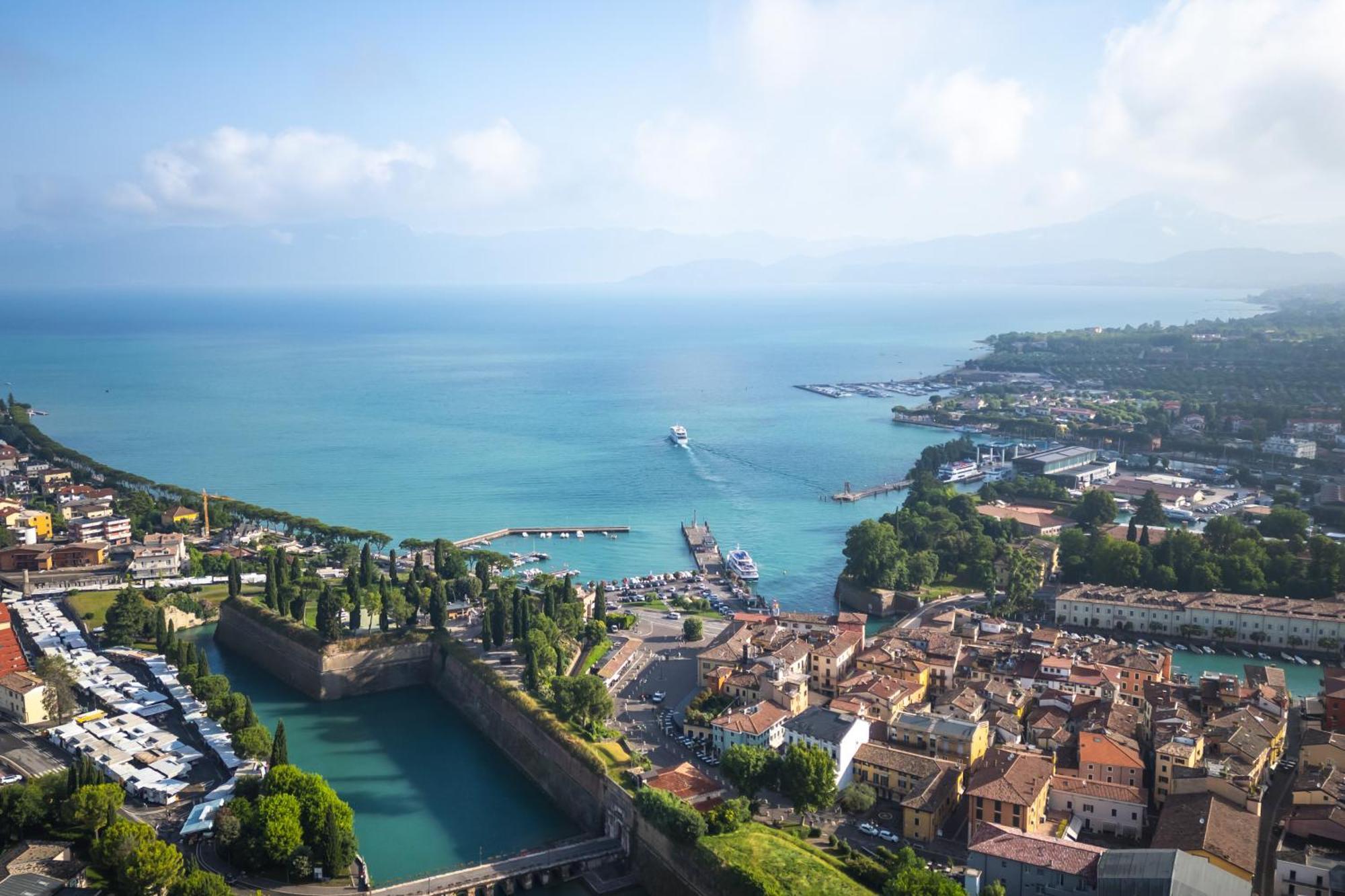 Residenza Porta Brescia Villa Peschiera del Garda Exteriör bild